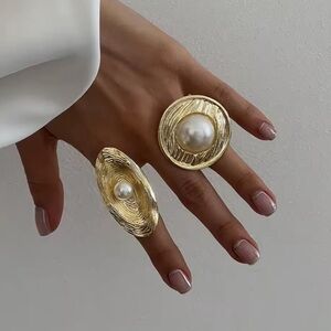 ✨ Gold Statement Ring with Pearl Accent ✨